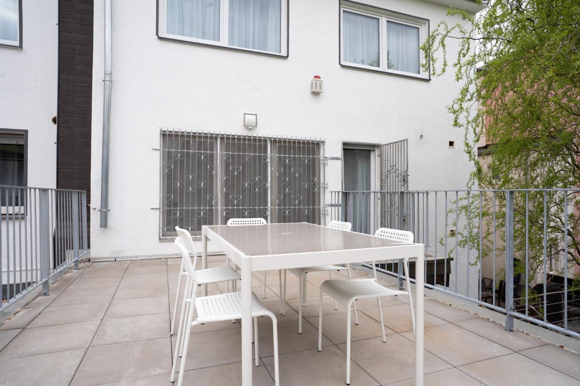 Central Bonn Apartments I Private Parking I Home2Share Exterior photo